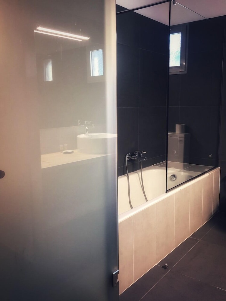 Leonidaion Guest House 28/41