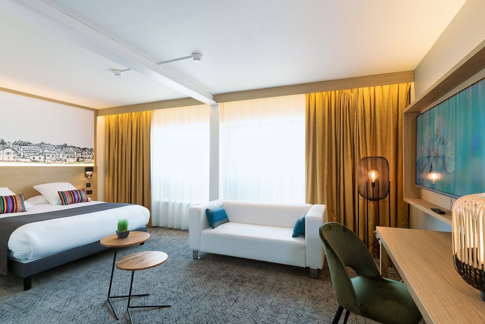 Mercure Agen Centre 24/67