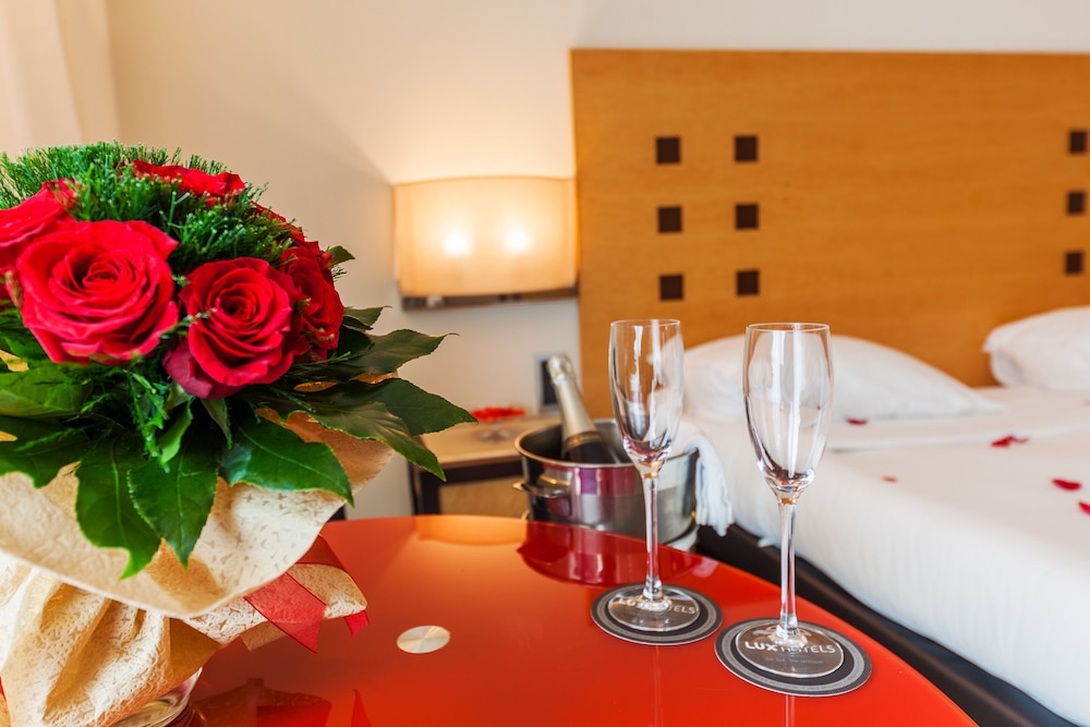 Lux Fatima Hotel 25/31