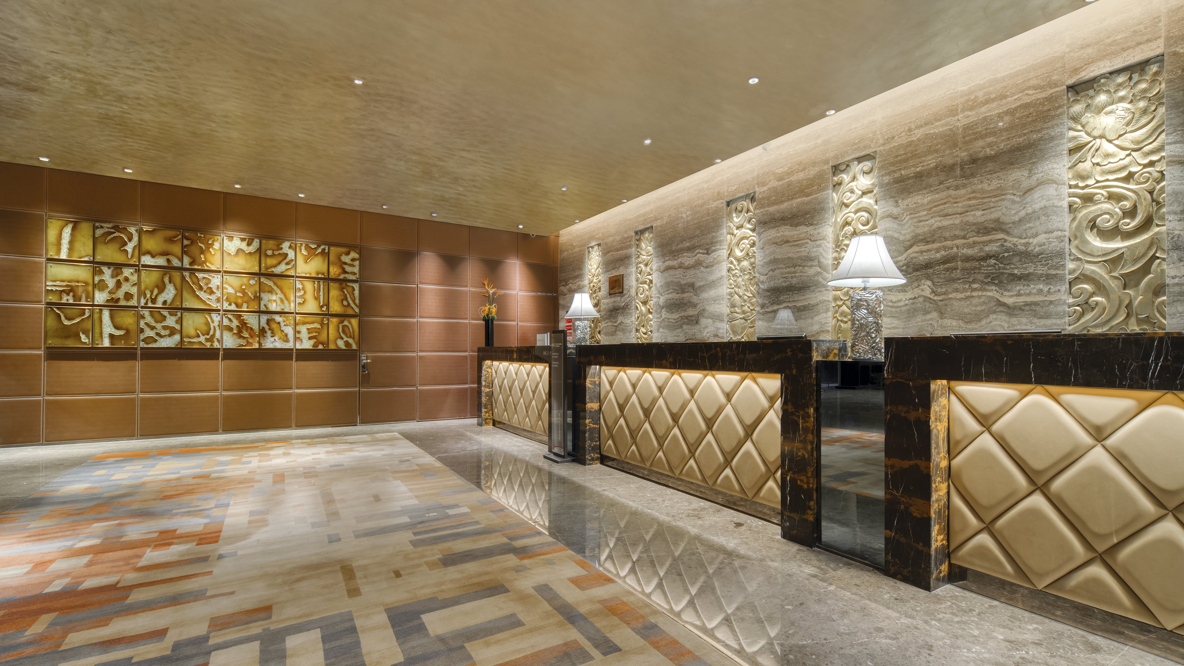 Crowne Plaza Chaoyang U Town 24/50