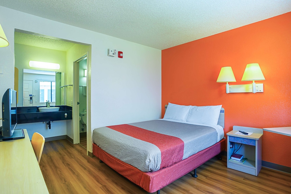 Motel6 Yuma, AZ - East 34/66