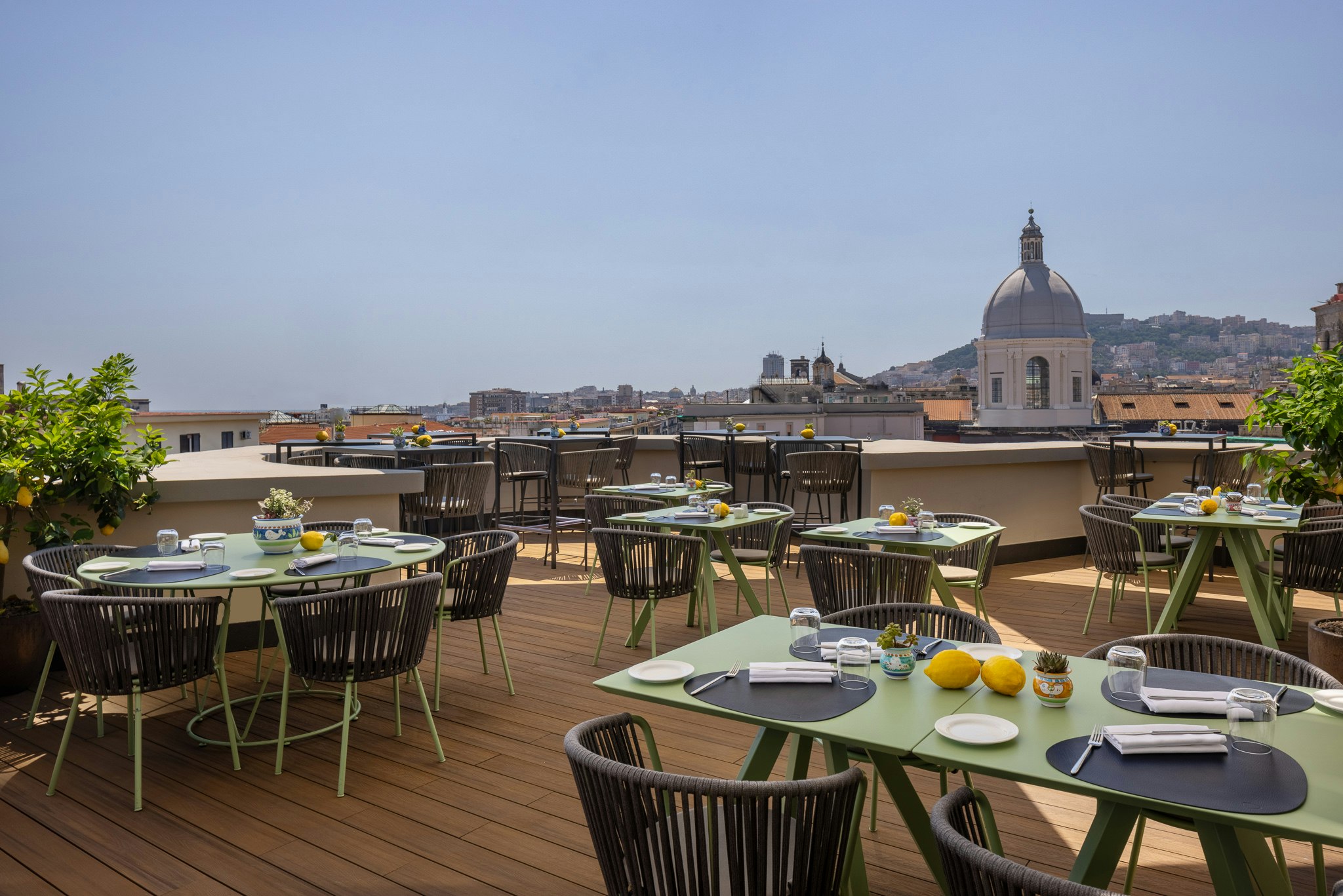 Unahotels Napoli 52/76