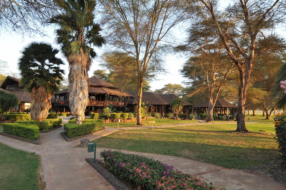 Ol Tukai Lodge Amboseli 49/50