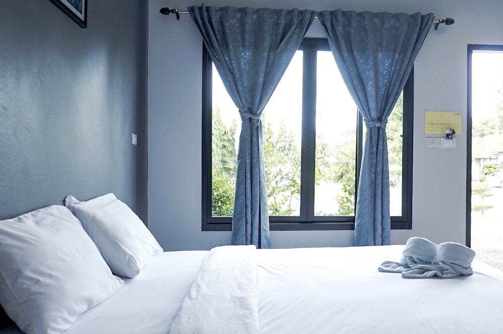 Lamer Ville Resort 35/50