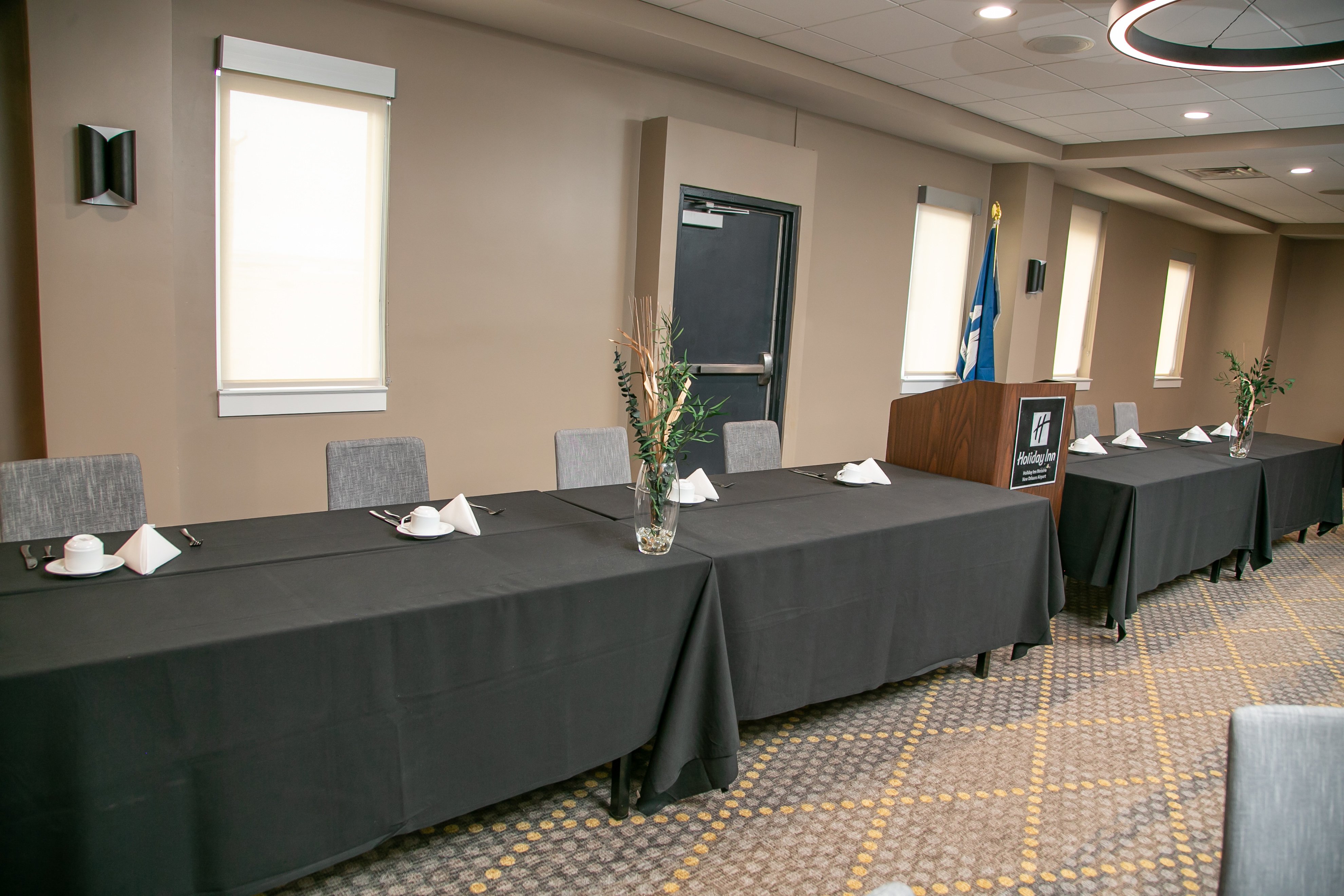 Holiday Inn Metairie New Orleans Airport 14/55