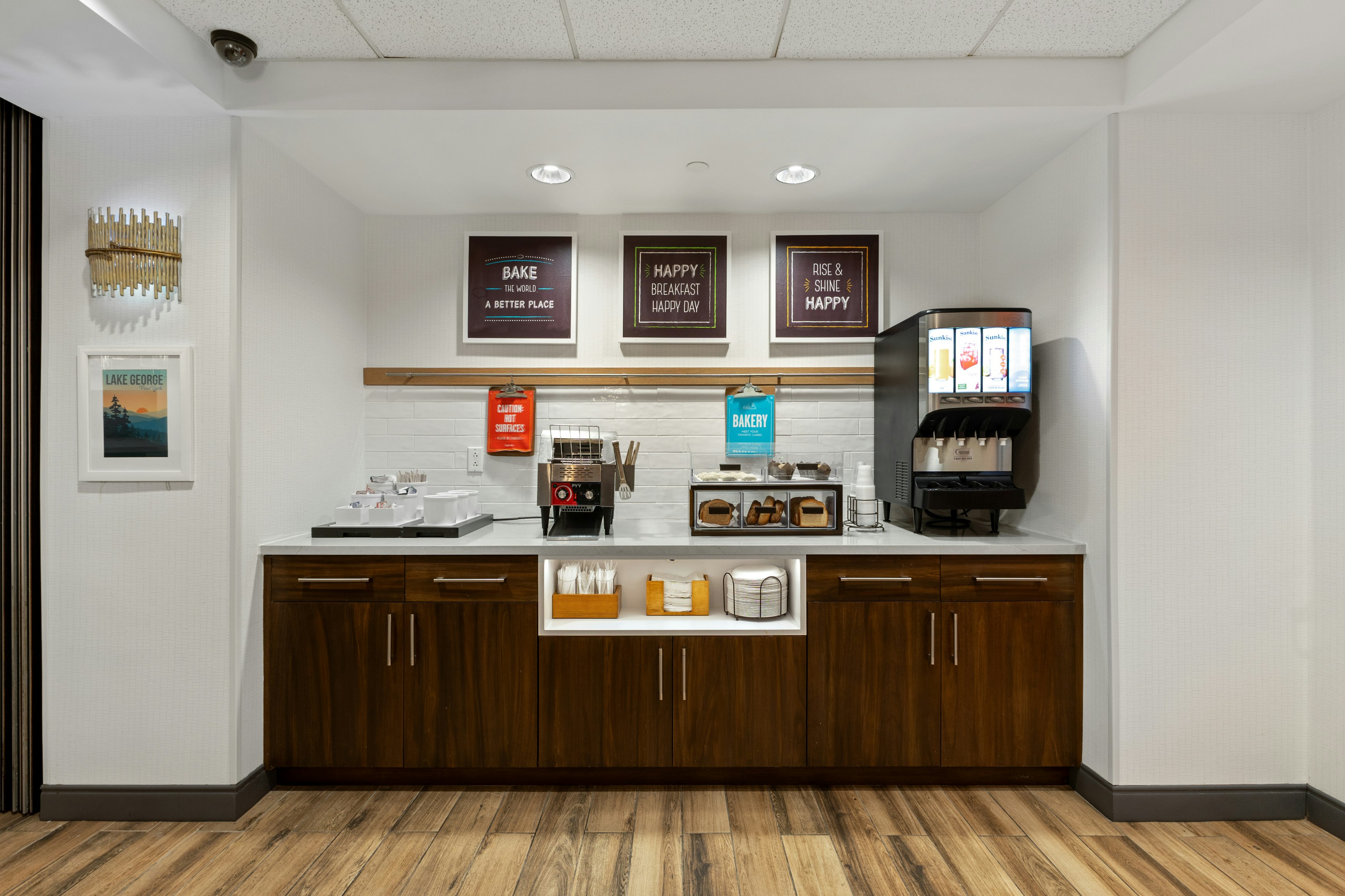 Hampton Inn Suites Lake George 12/61