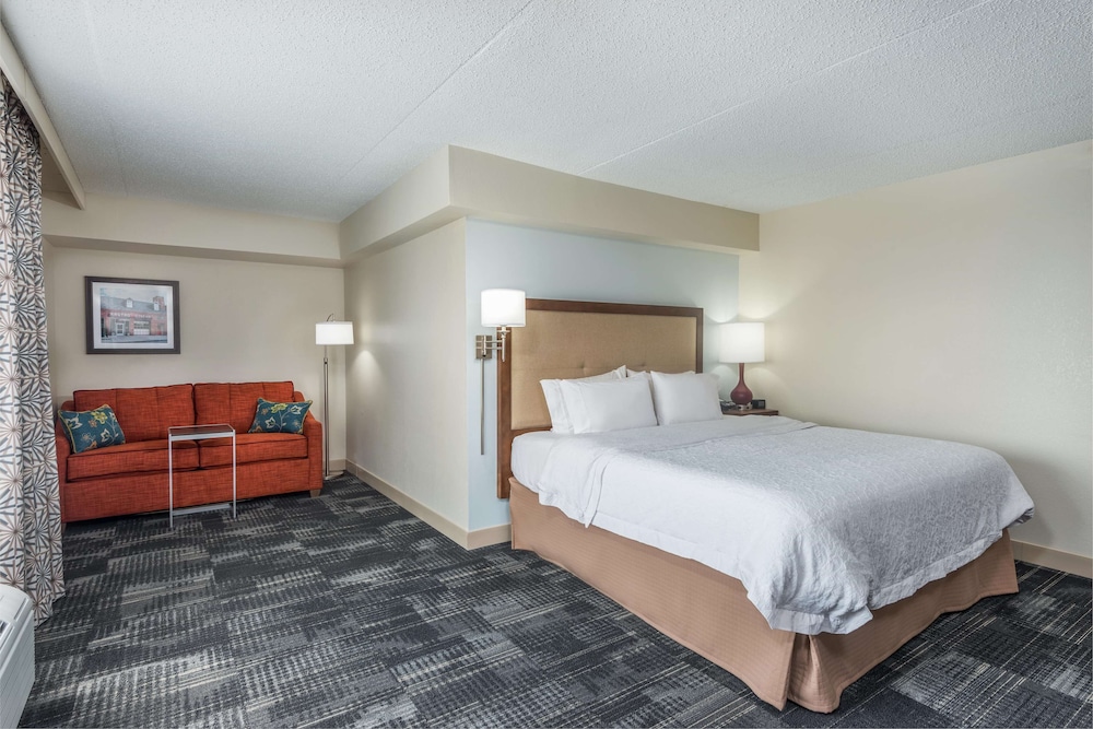 Hampton Inn Columbia MO 16/29