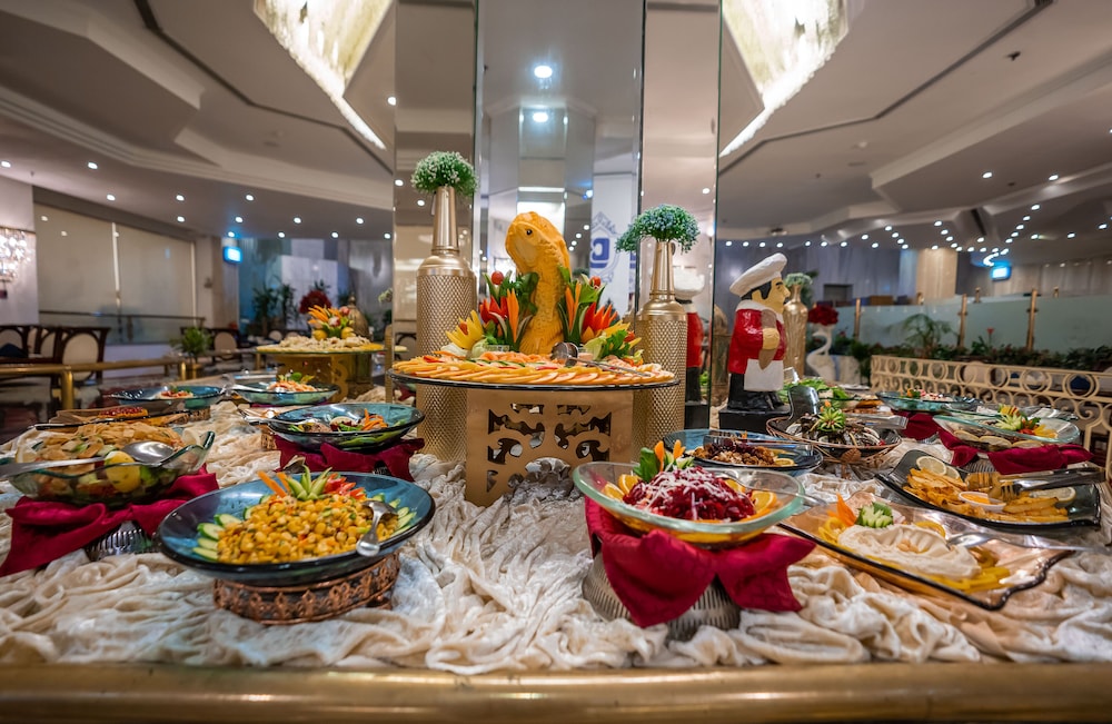 فندق كازابلانكا جدة(Casablanca Hotel Jeddah) 75/76