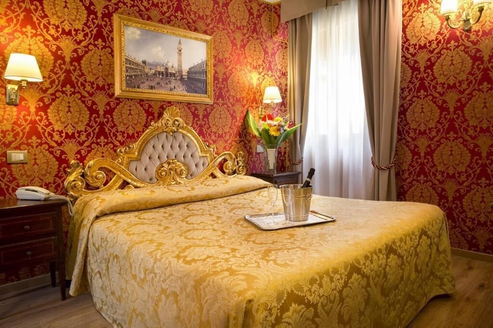Residenza Goldoni 22/35