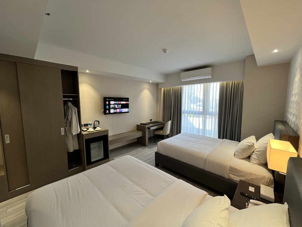 Capitol Hill Hotel and Suites 14/34