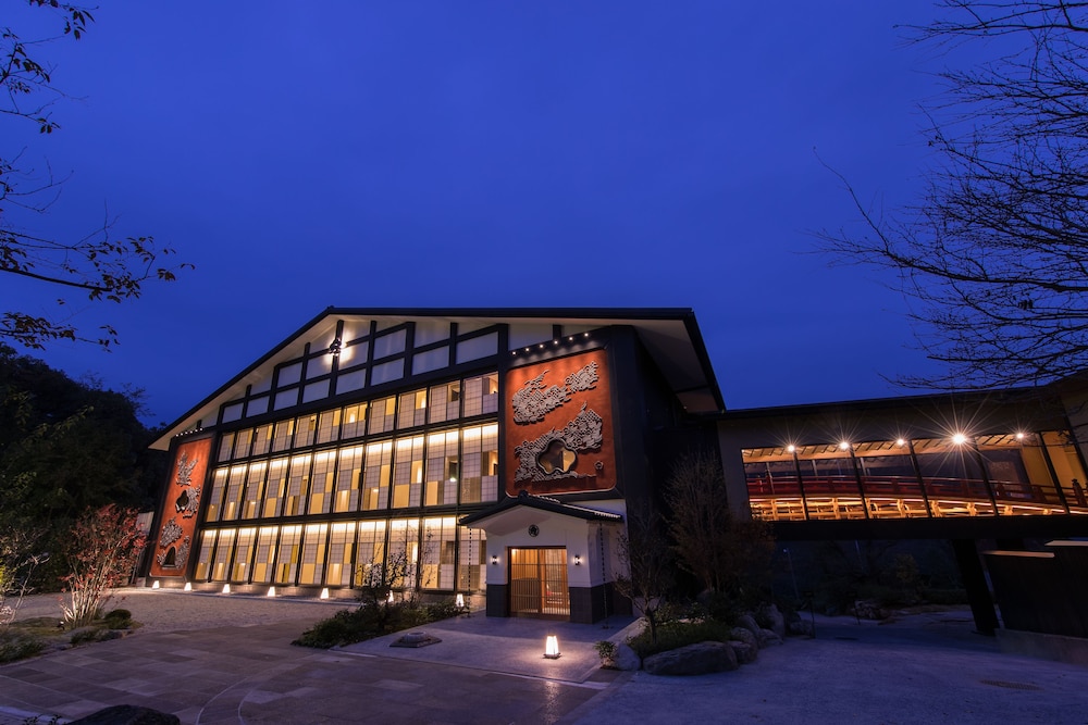 Okuhita Onsen Umehibiki 2/68