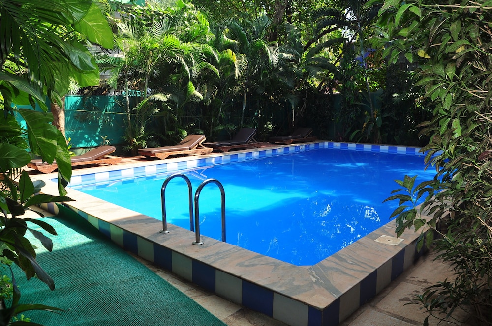 Villa Theresa Beach Resort 12/33