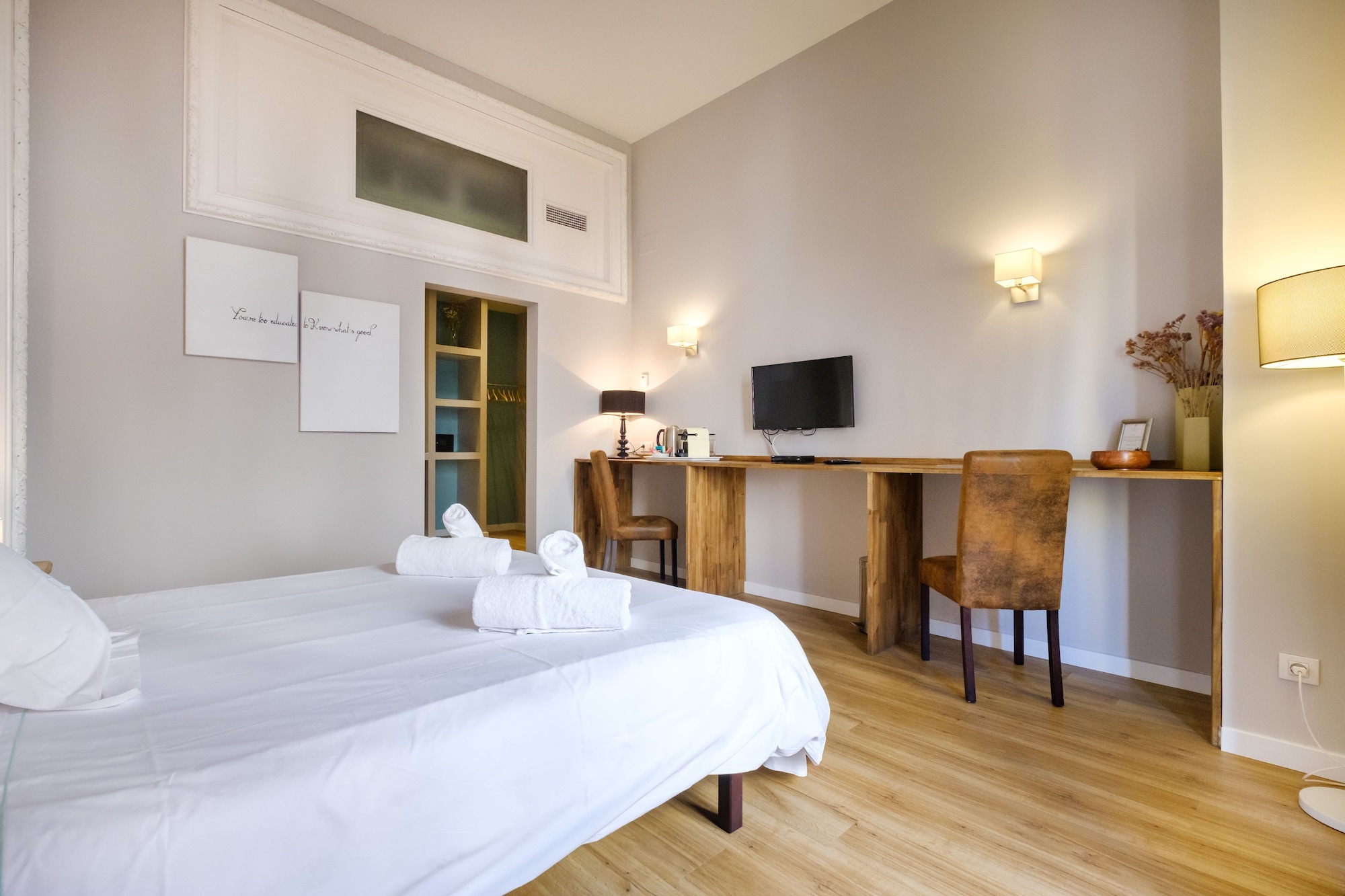 SUPERIOR, DOUBLE BED