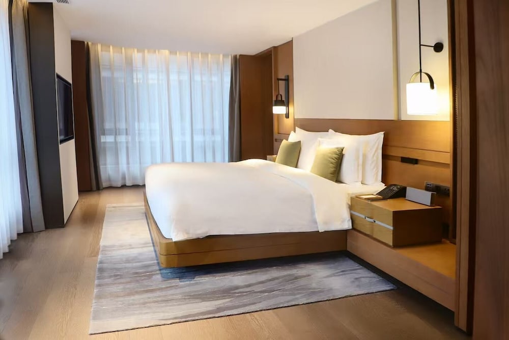 Grand WUJI Hotel, in The Unbound Collection by Hyatt 12/50