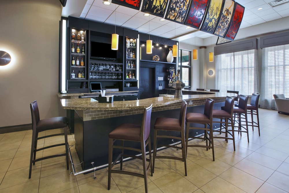 Embassy Suites Columbus - Airport 48/70