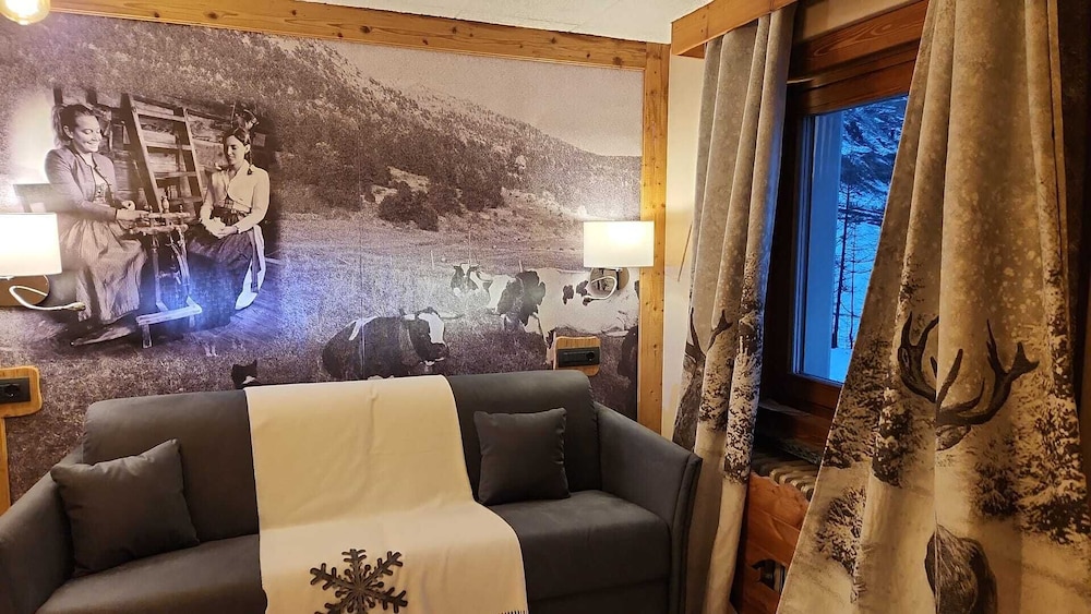Hotel Lac Bleu 43/48