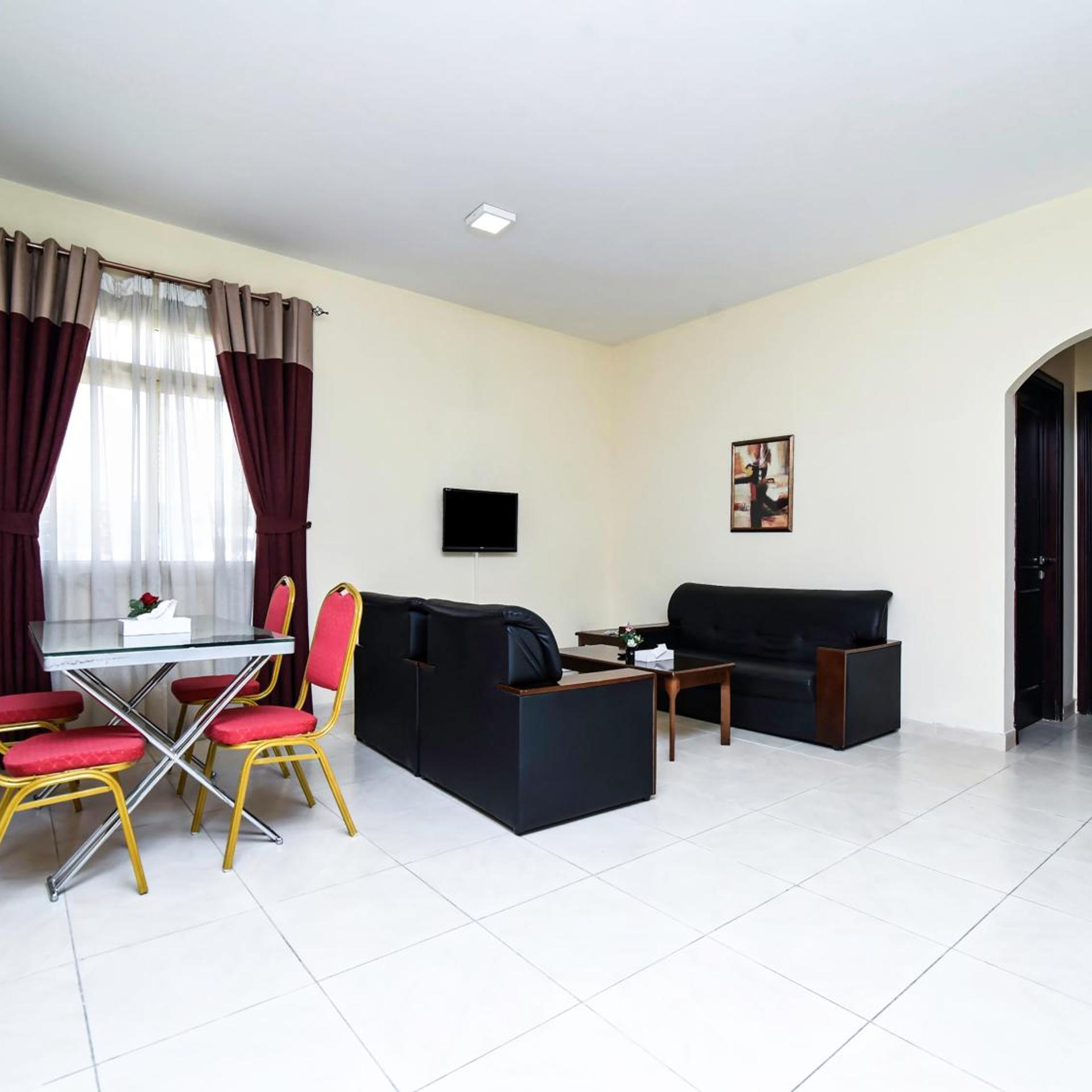 Paradise Inn 1 Tabasum Group 34/42