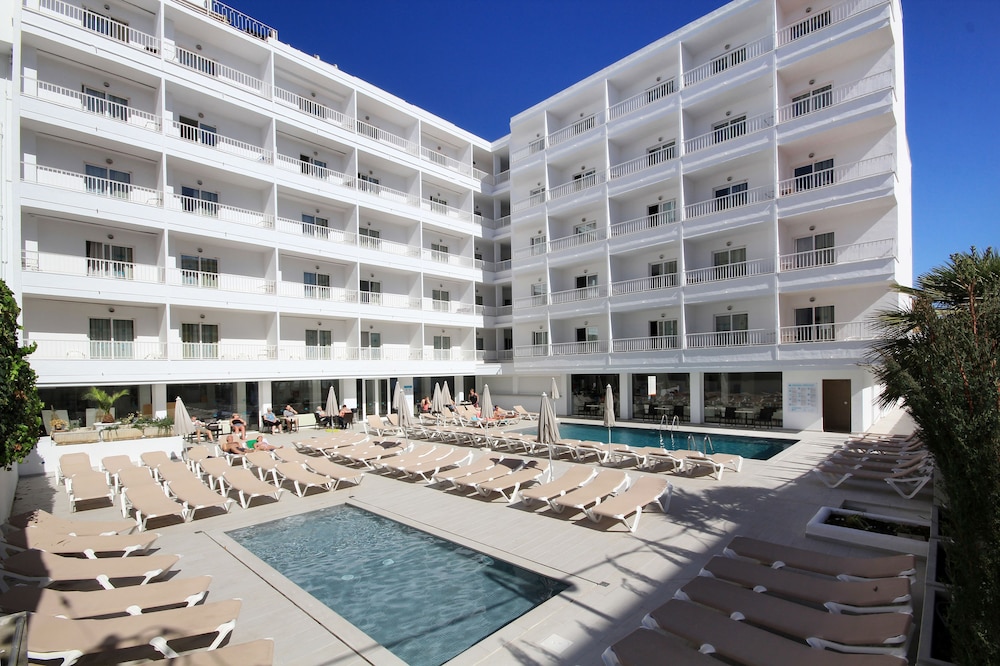 Hotel Ilusion Calma And Spa in PALMA DE MALLORCA