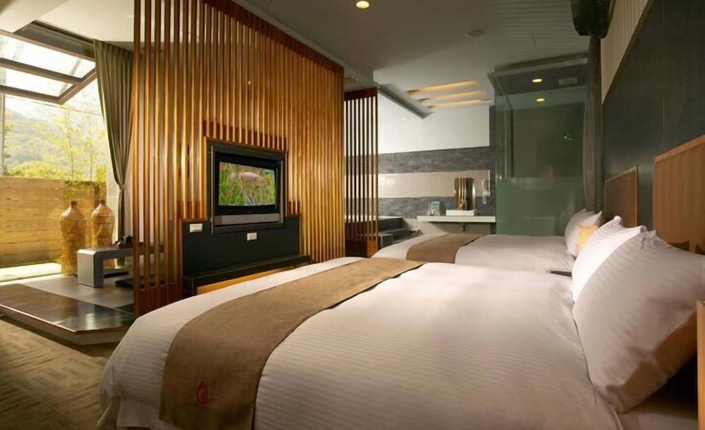 Hefong Villa Faddism Hotel 5/39