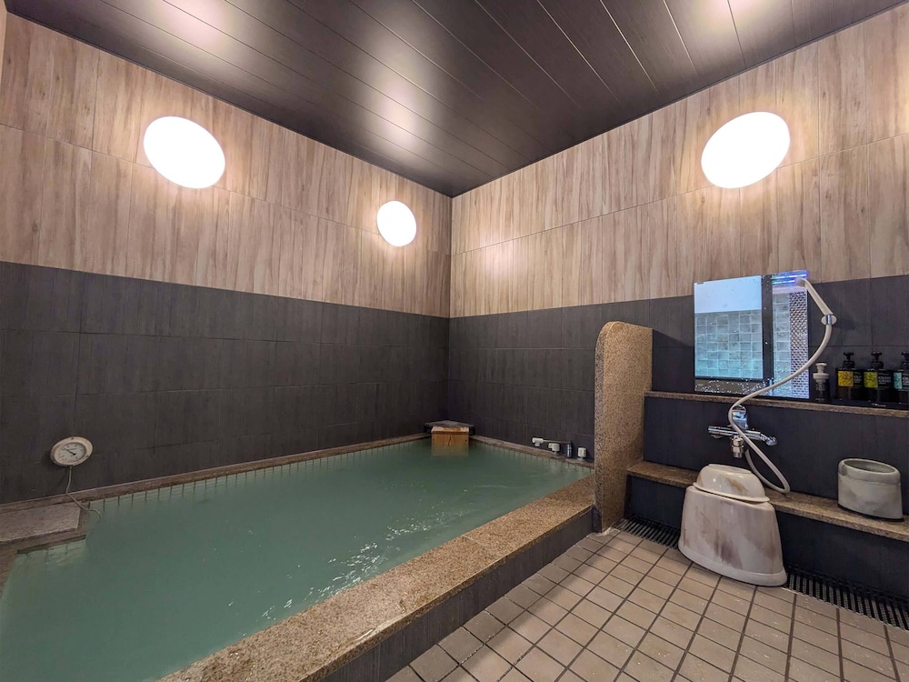 Hotel Route Inn Grantia Ishigaki 32/66