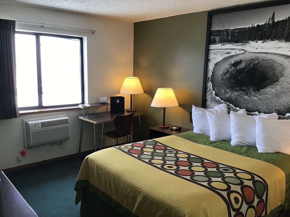 Super 8 by Wyndham Livingston Yellowstone 16/51