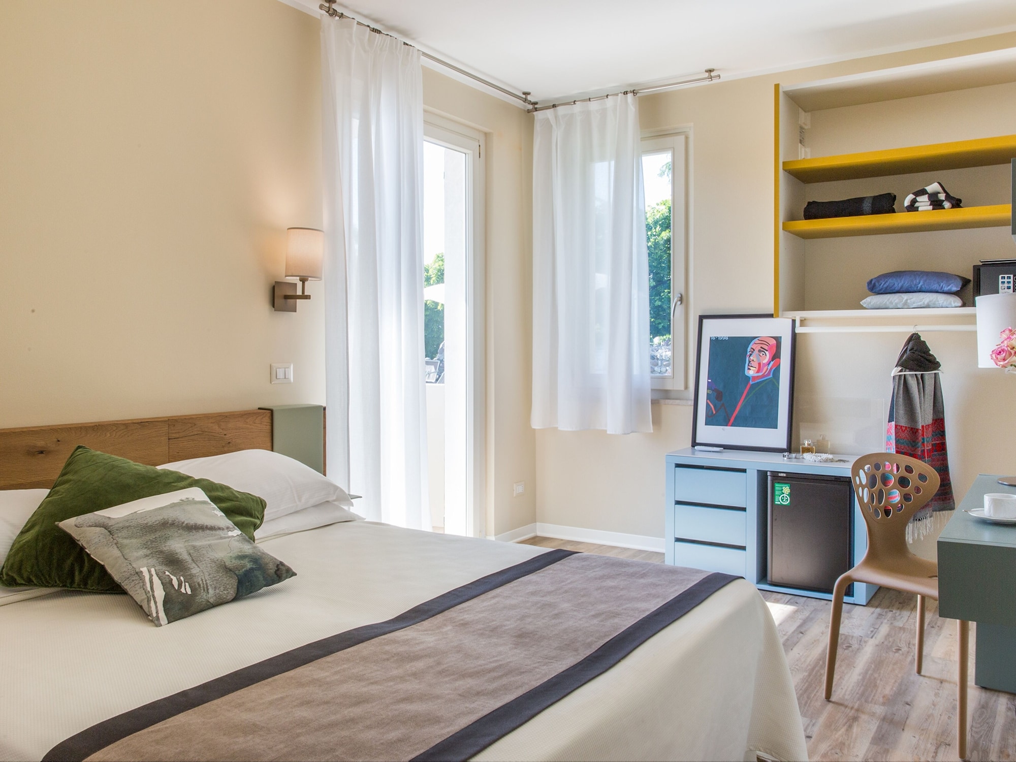 SUPERIOR, DOUBLE BED