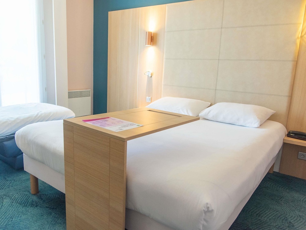 IBIS STYLES CHINON 24/67