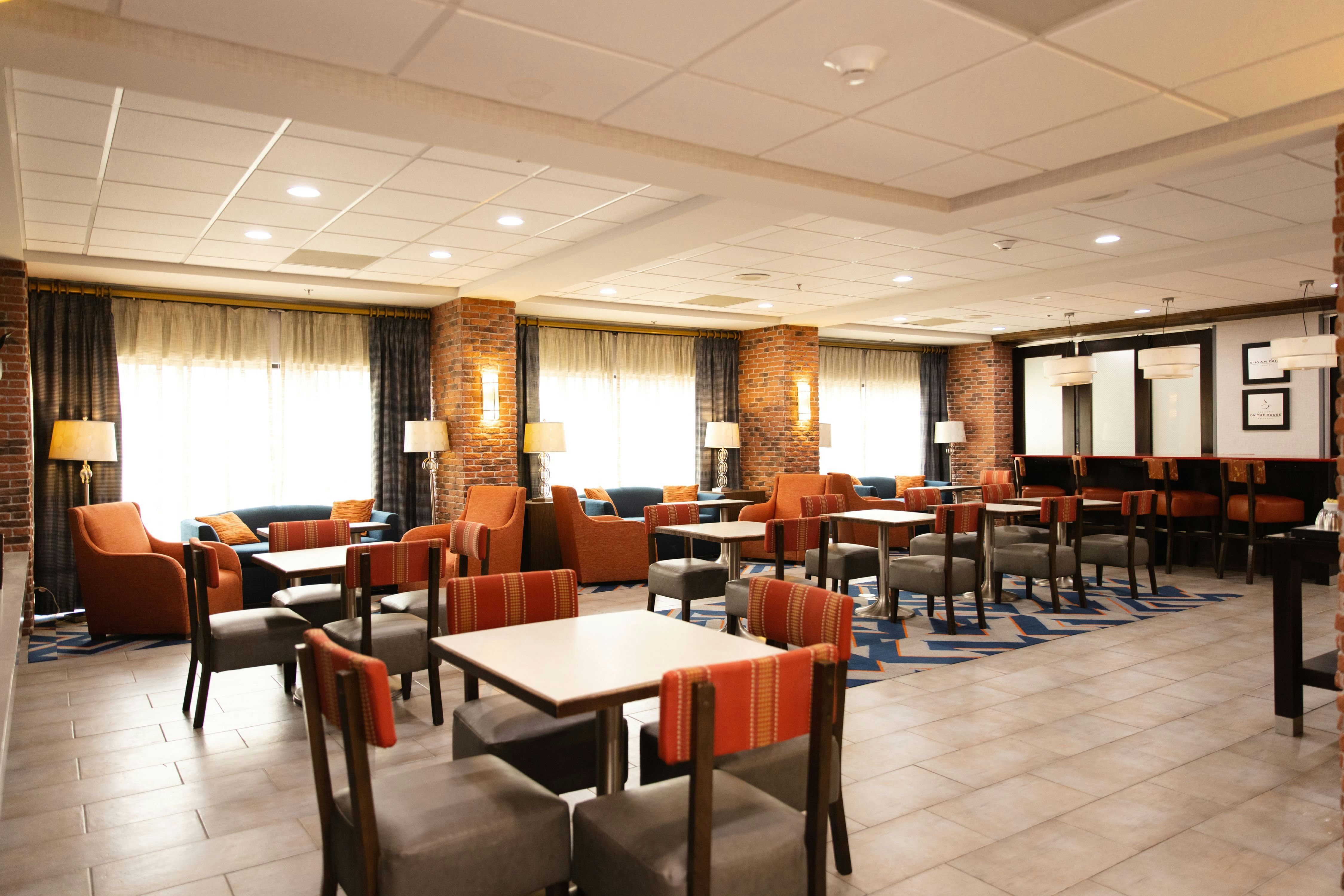 Hampton Inn Hammond 34/52