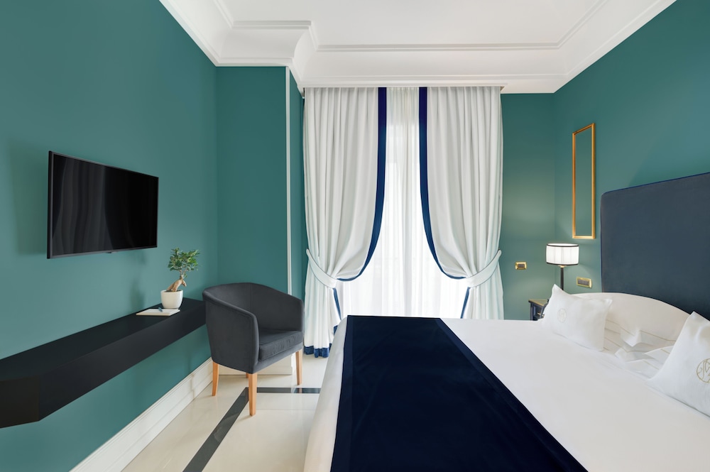 Grand Santa Lucia Hotel 12/43