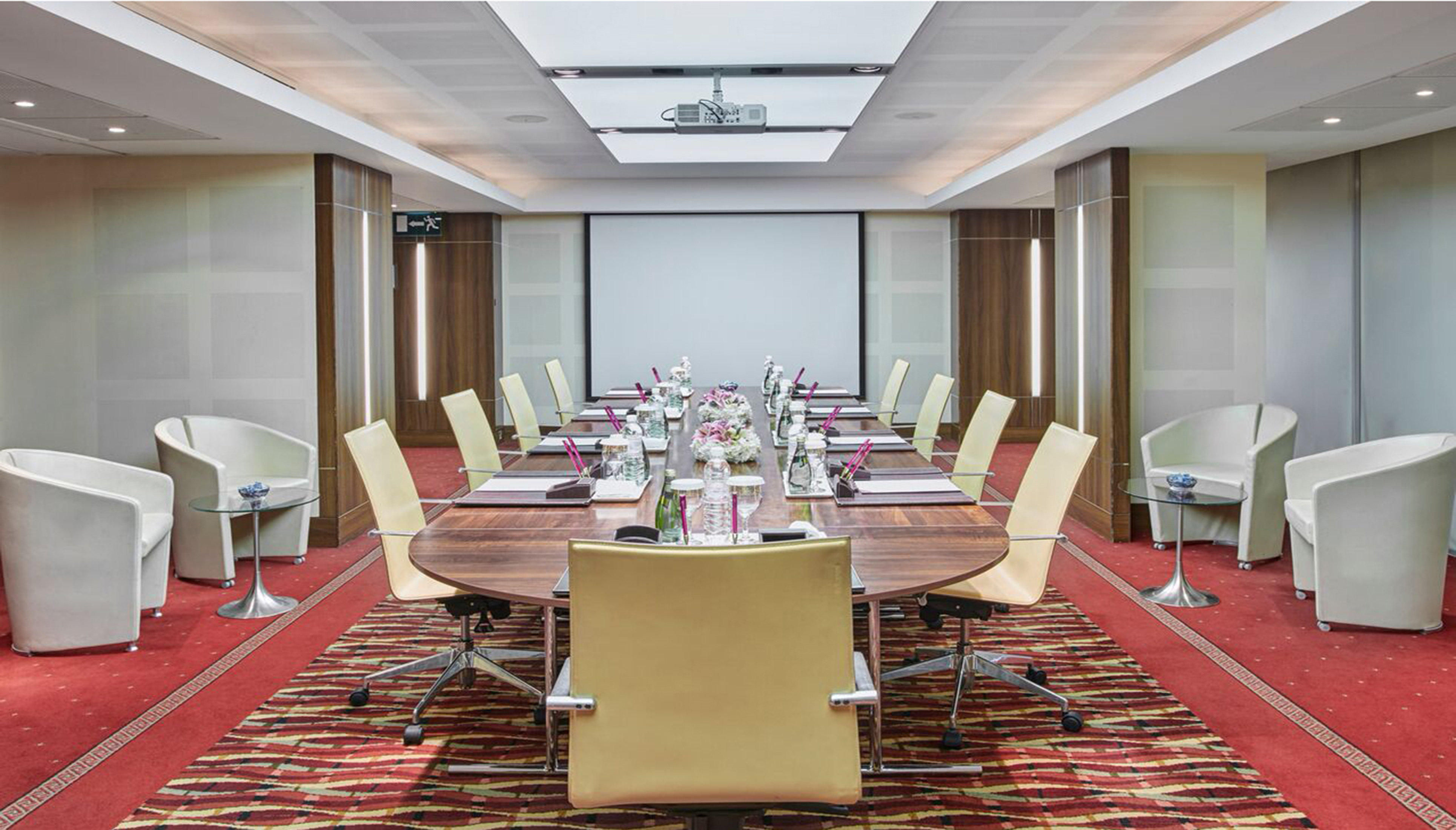 Holiday Inn Al Thuraya City 69/80