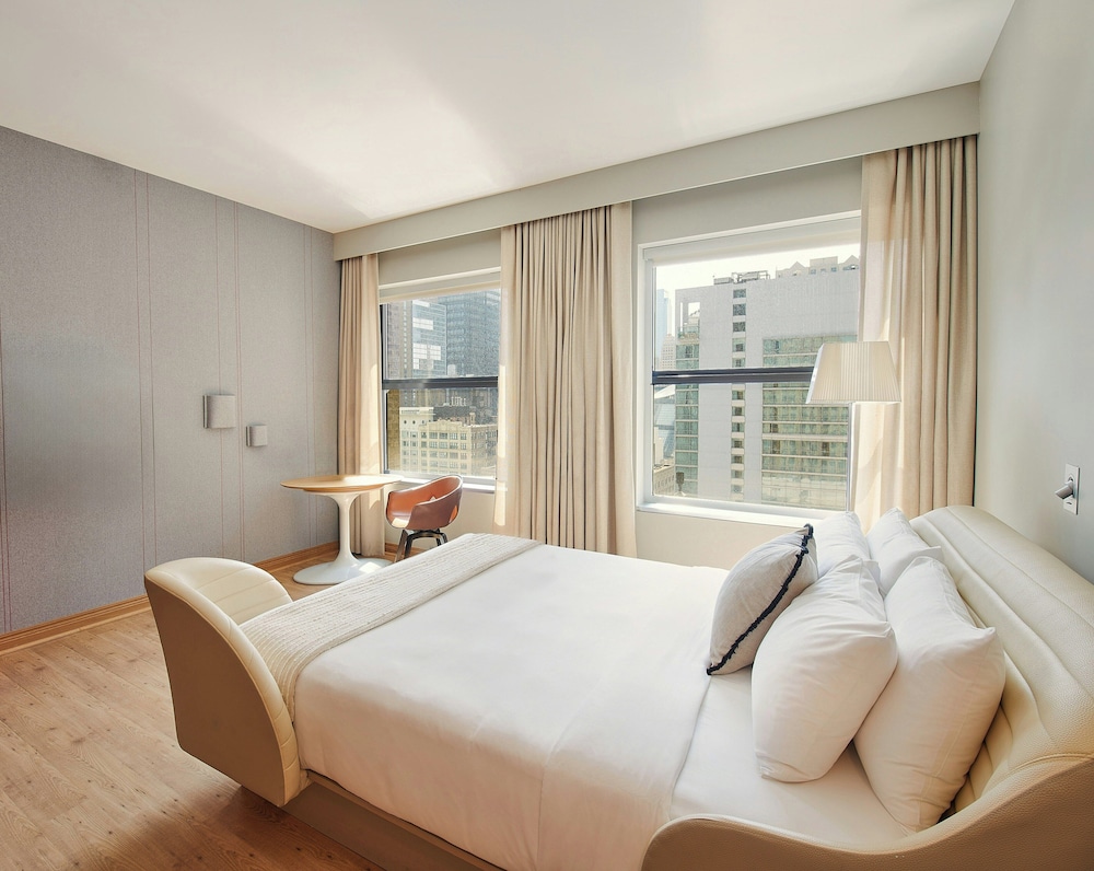 1 BEDROOM, SUITE