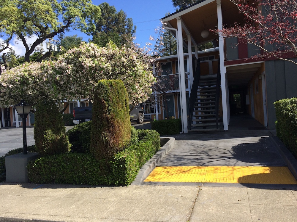 Oak Motel Palo Alto 3/28