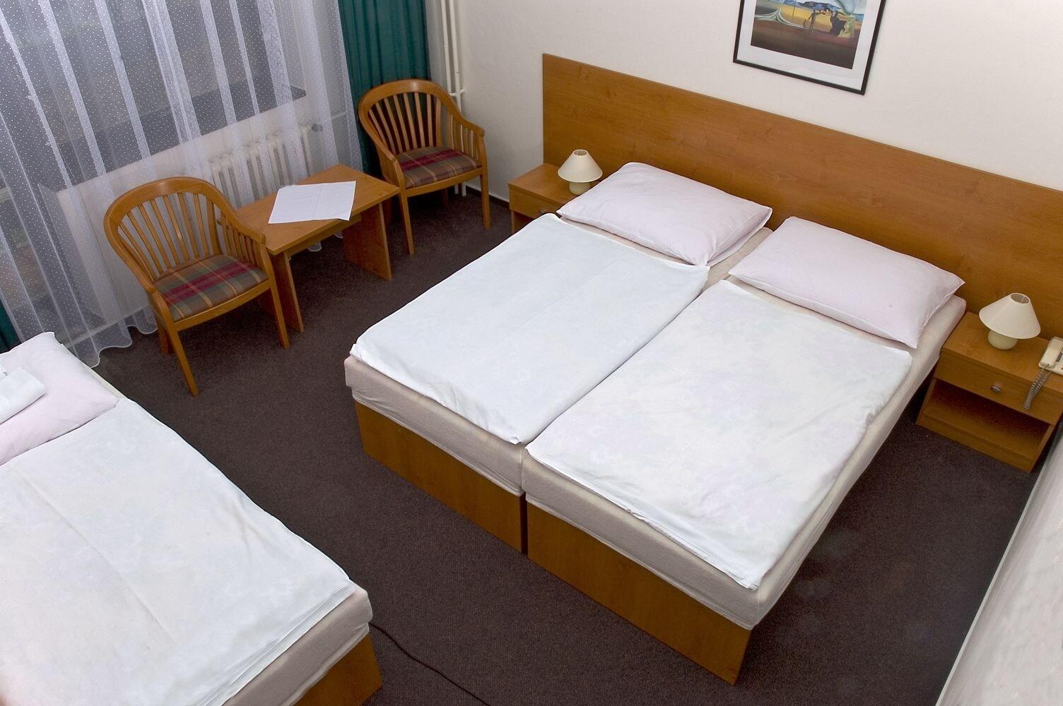 Adamantino Hotel 16/28