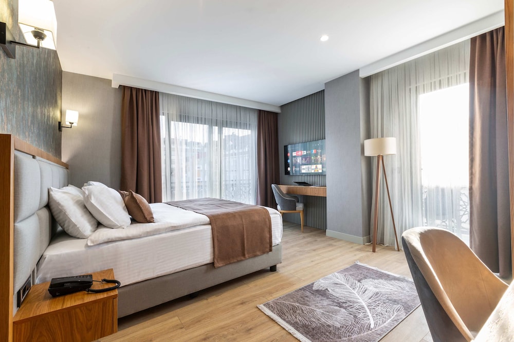 North Star Hotel 17/43