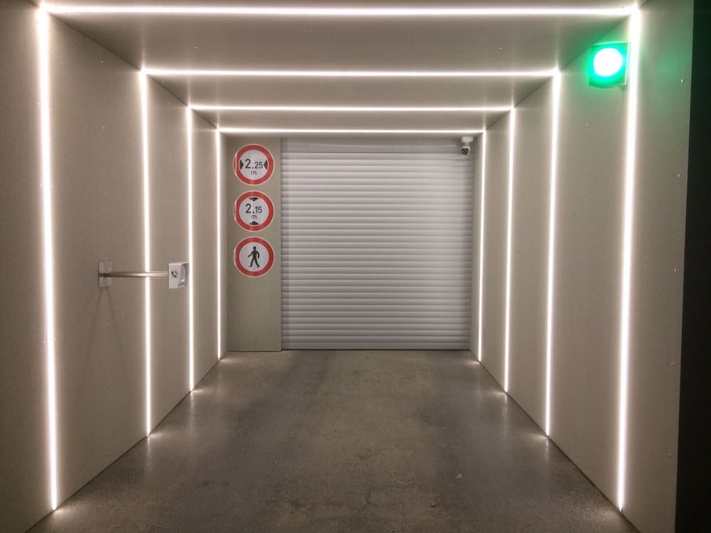 A-Austerlitz Hotel 12/31