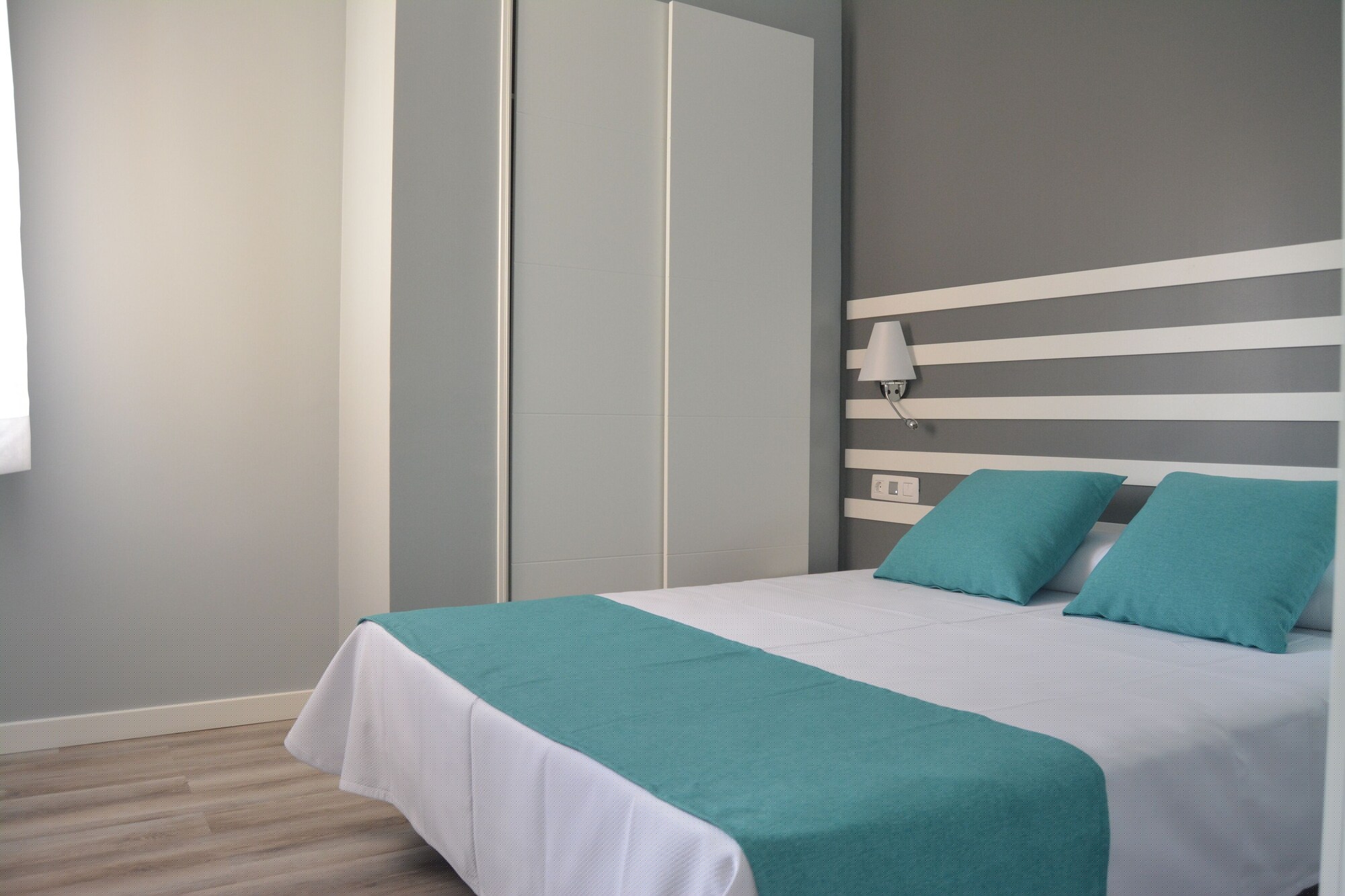 1 BEDROOM, APARTMENT