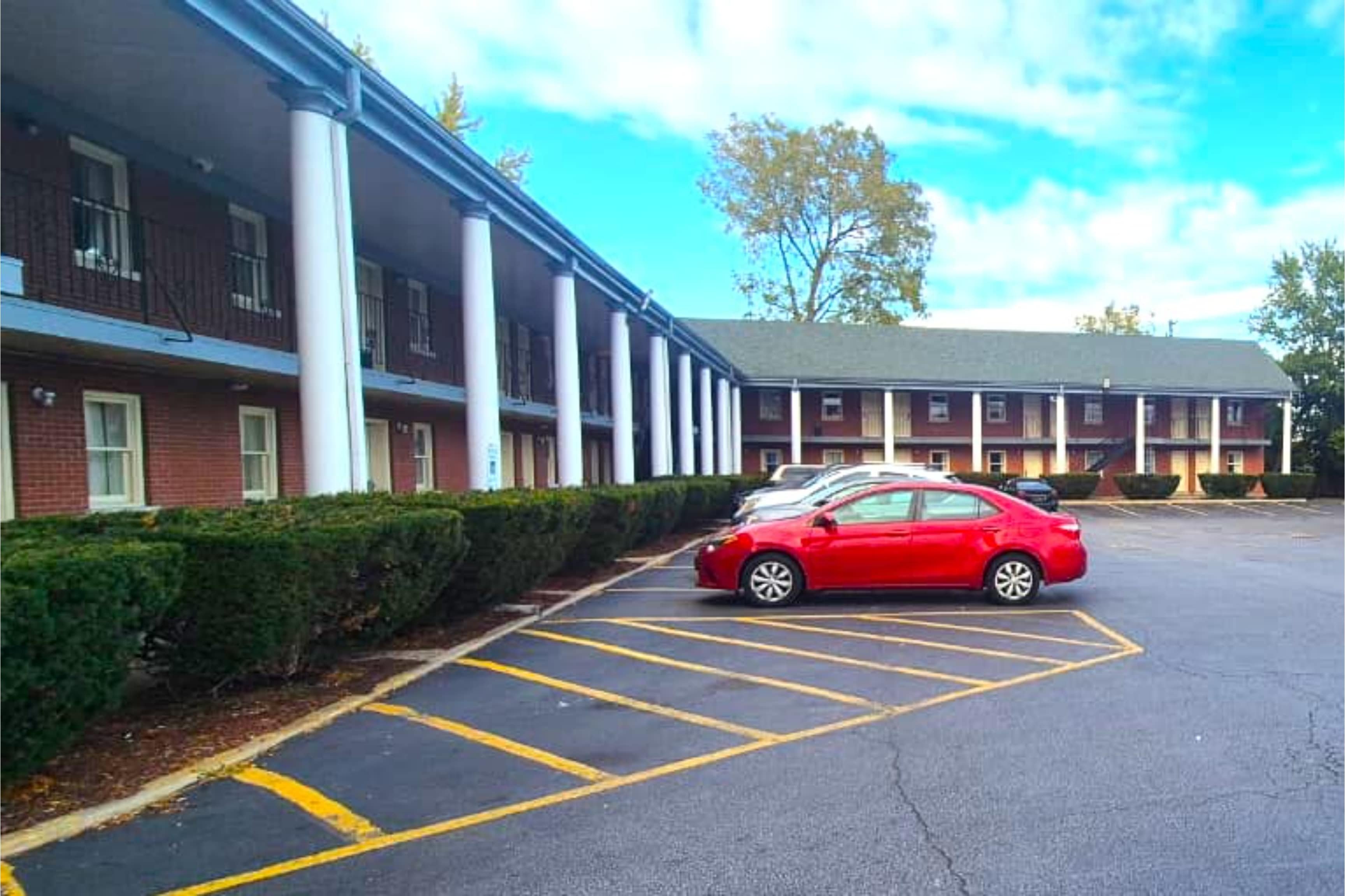 Elite Inn & Suites South Holland Chicago 32/48