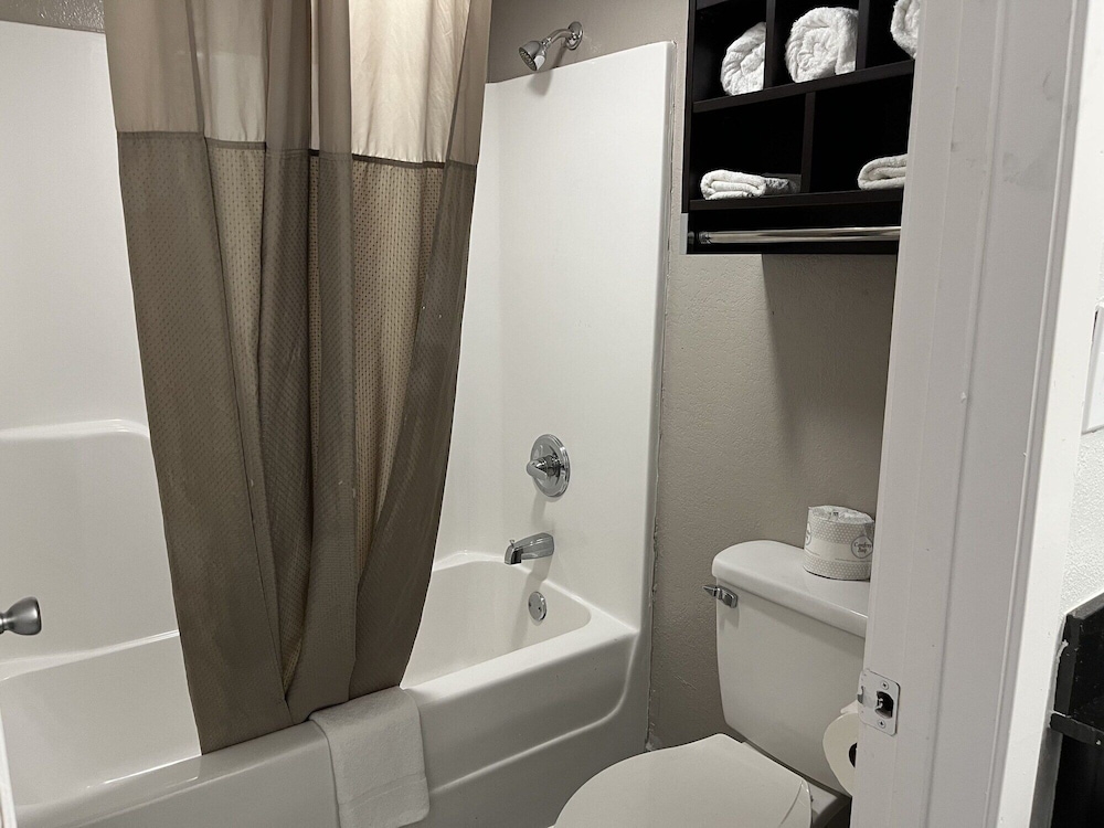 Motel6 Bay Minette, AL 40/42