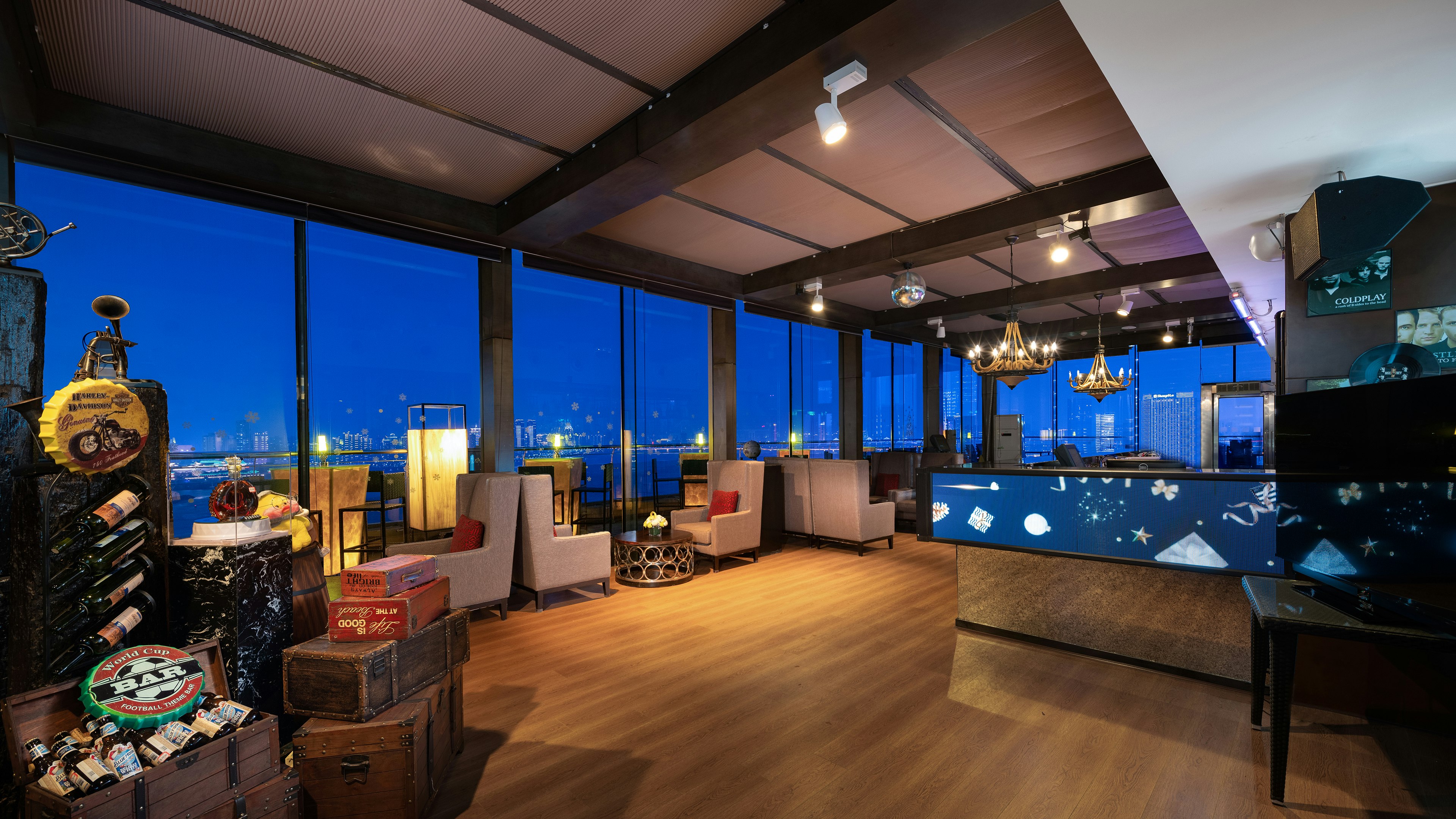 Holiday Inn Nanchang Riverside 44/50
