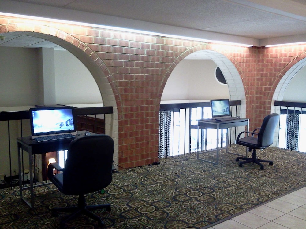 Wingate by Wyndham Williamsburg 39/49