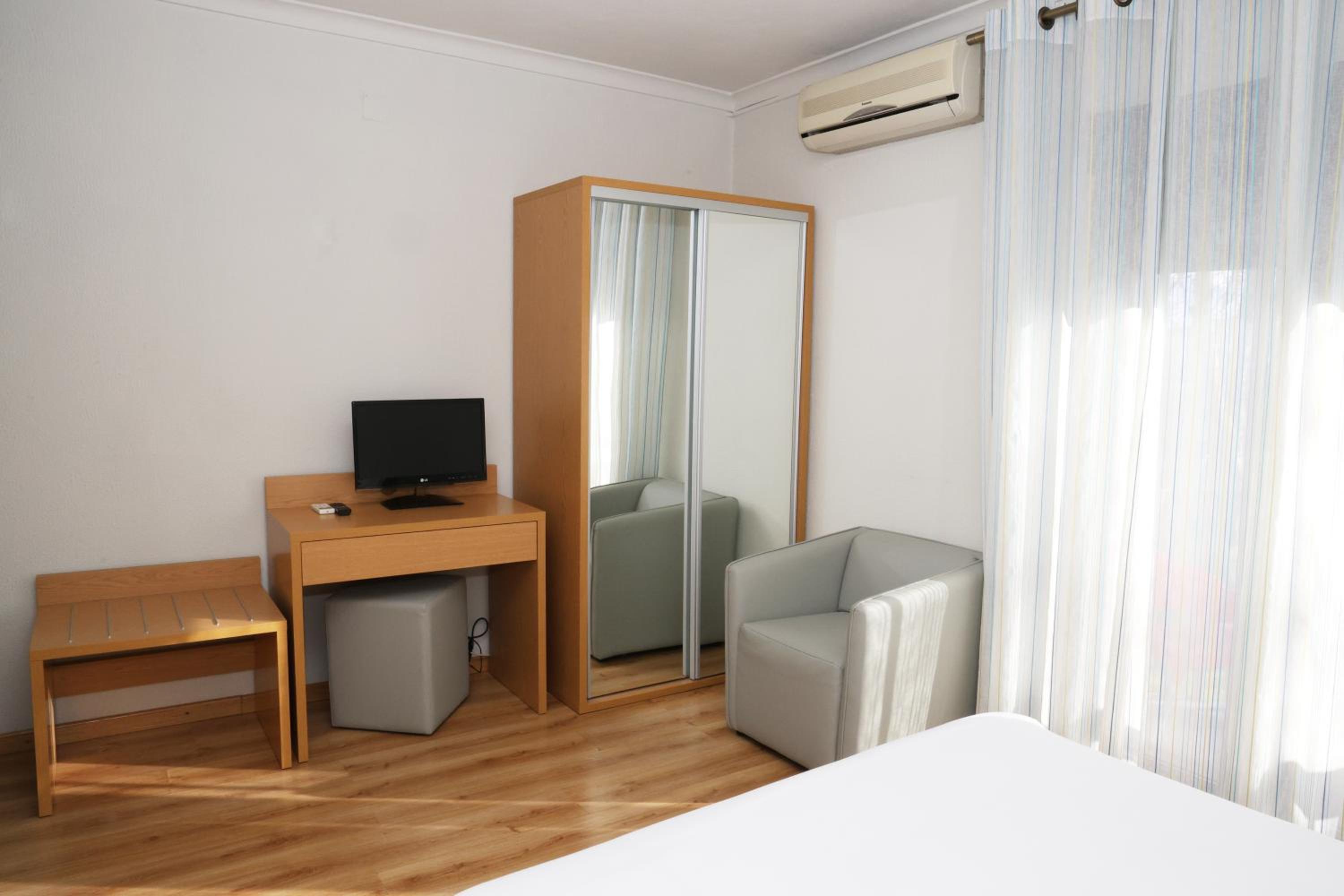 Hotel Ribadouro 36/50