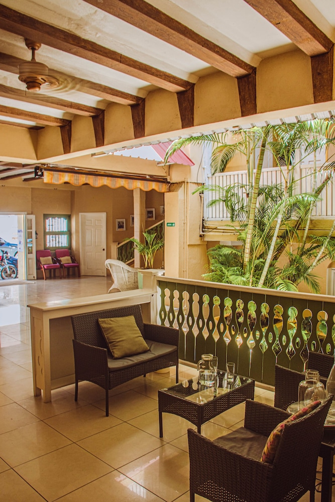 Hotel Petén 98/111