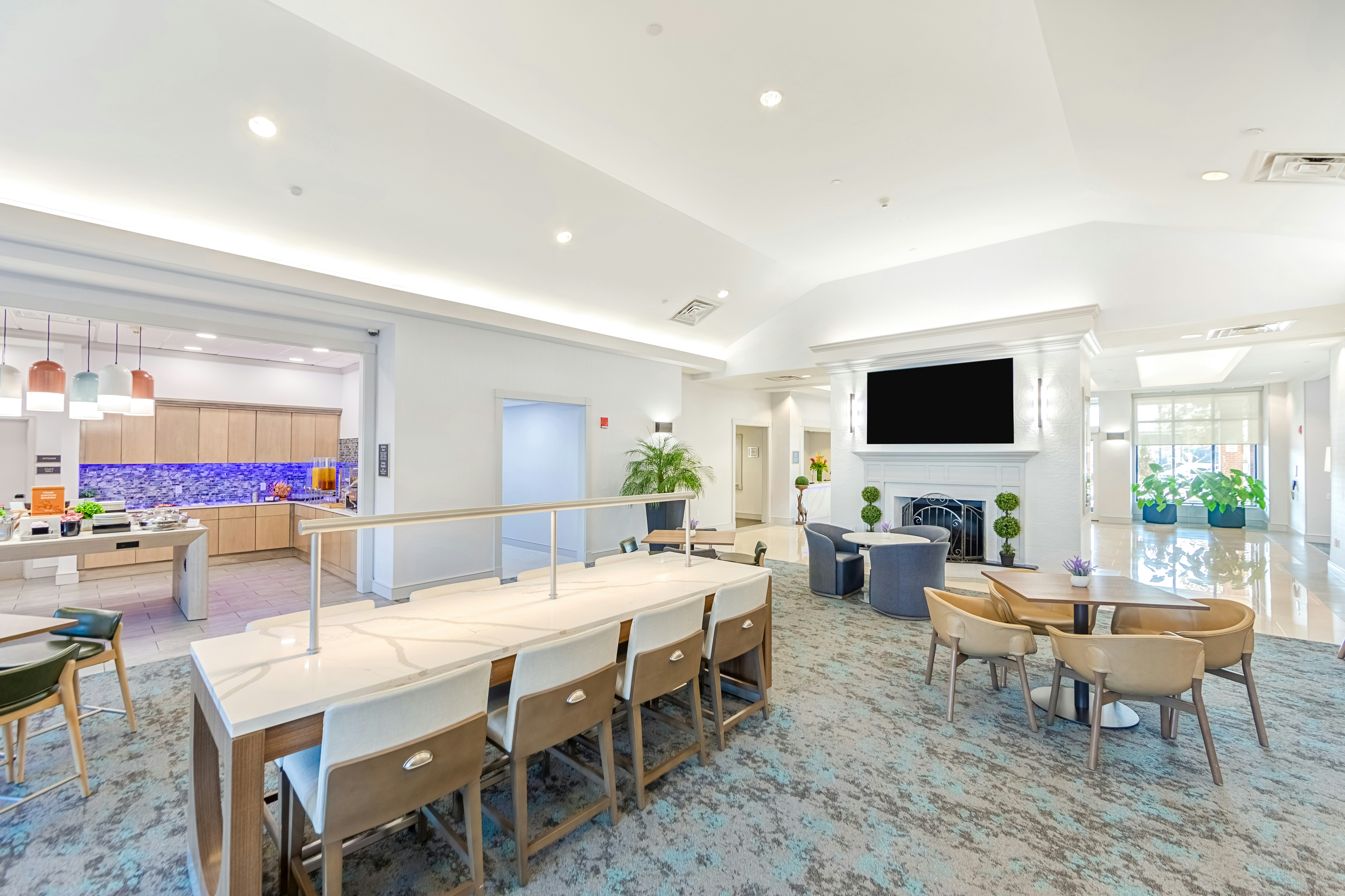 Homewood Suites by Hilton East Rutherford - Meadowlands, NJ 53/81