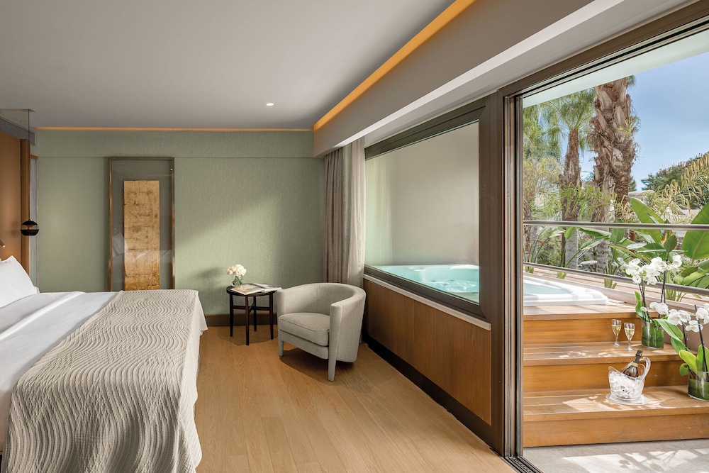 STUDIO, ADULT ONLY, GARDEN AREA, HIGH FLOOR