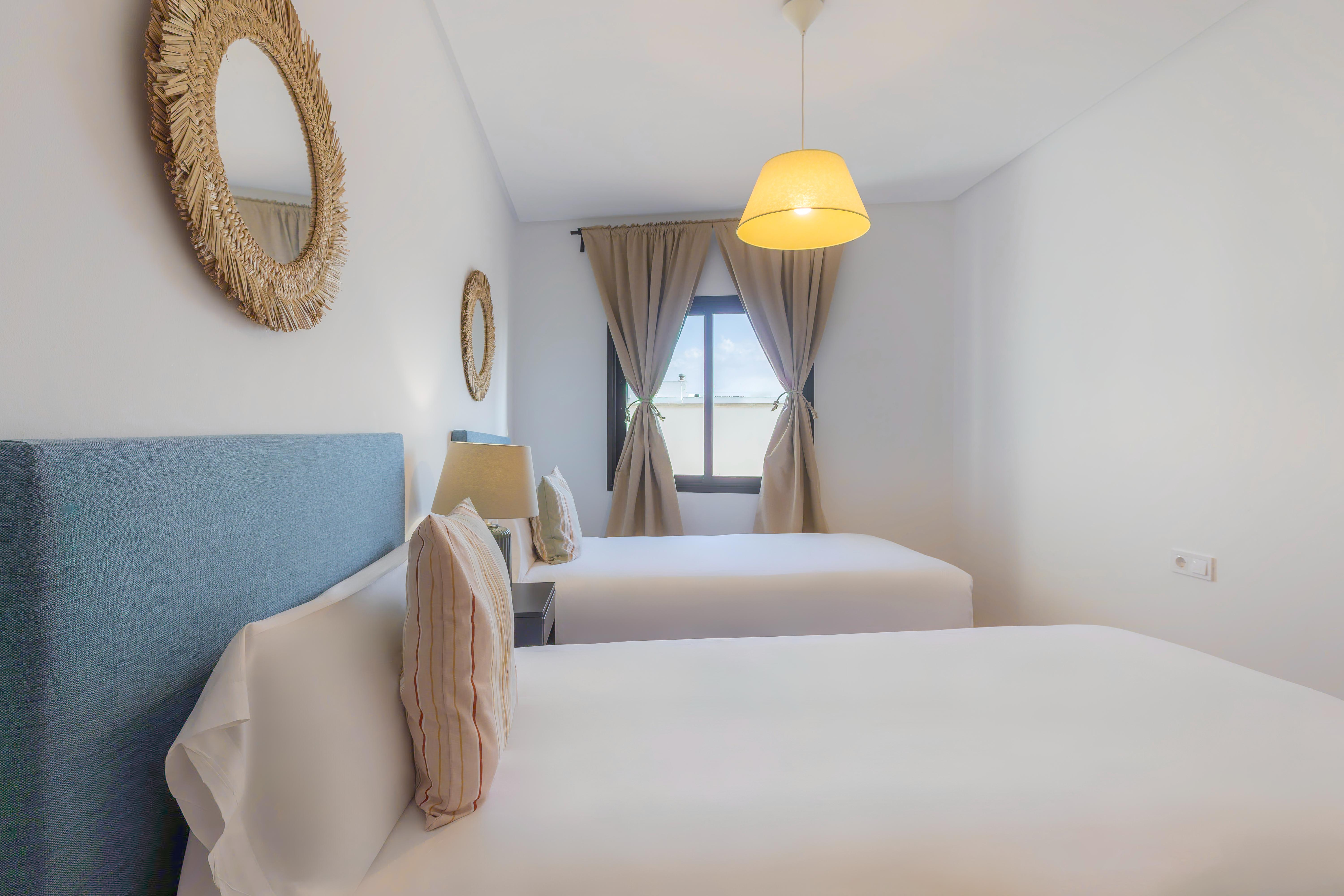 Apt Blueseas Bahia Marina 29/58