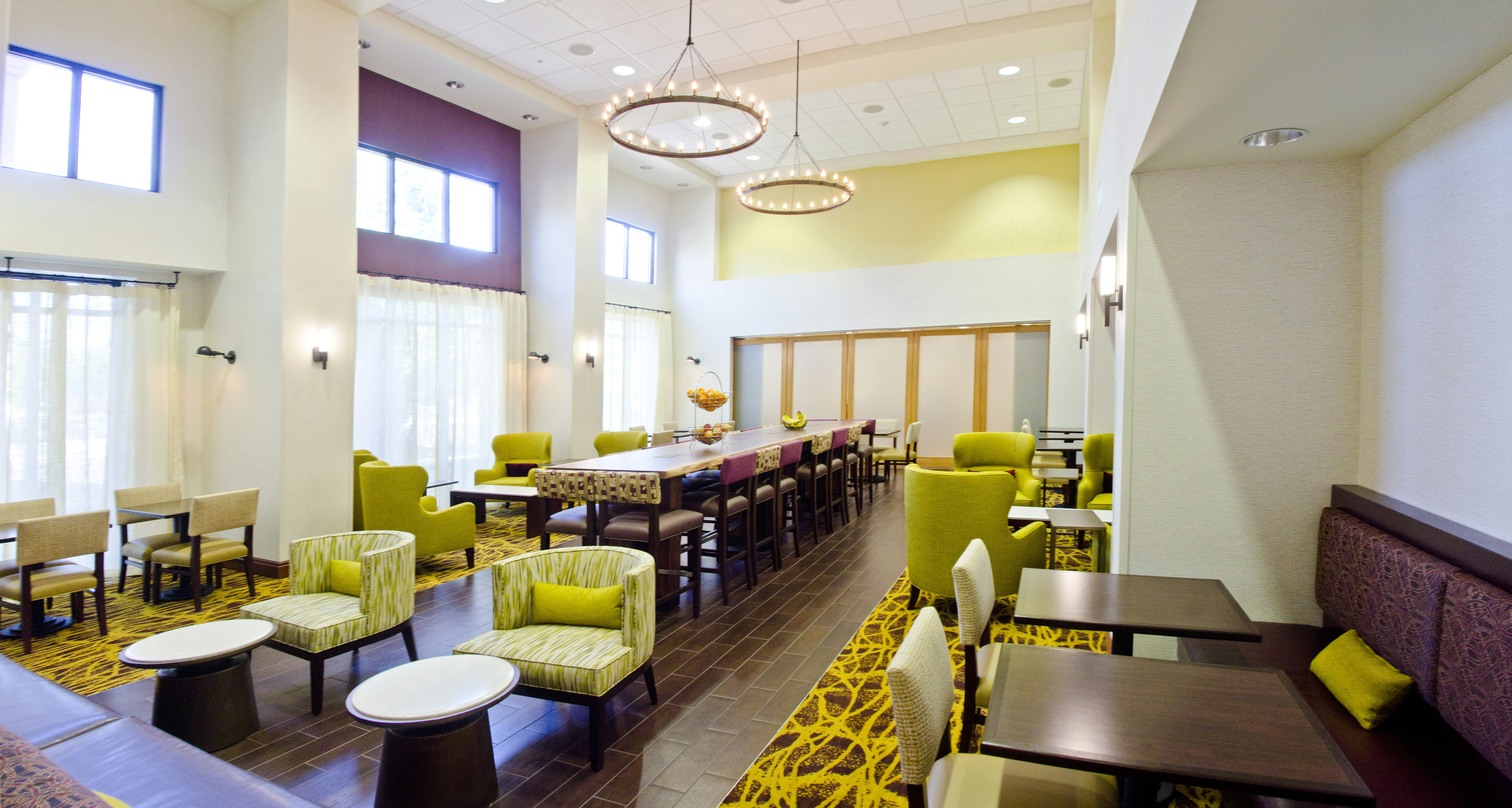 Hampton Inn Suites Walla Walla 27/48