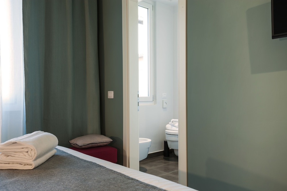 Lorena Suites & Apartments 31/61