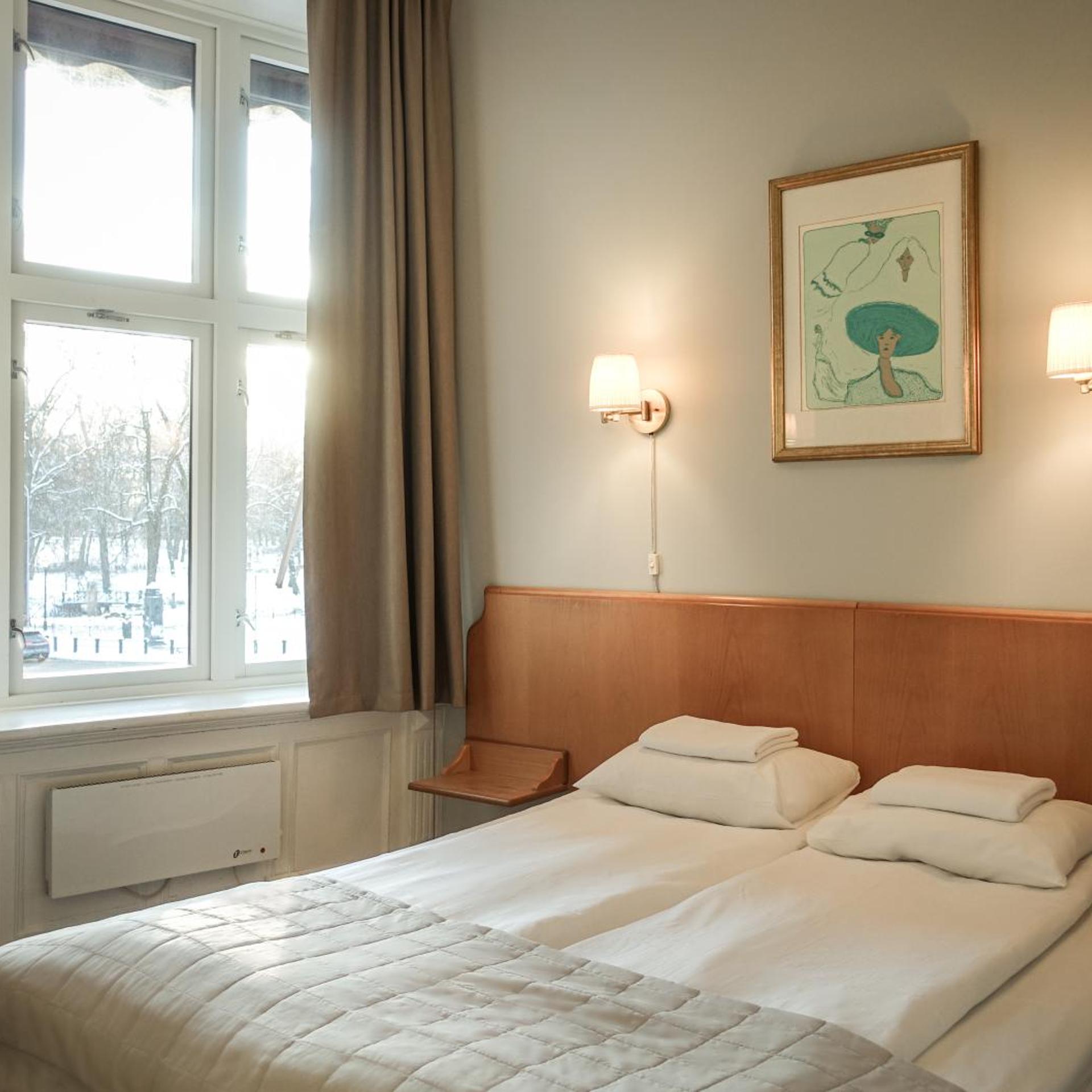 Premium, Double or Twin Bed