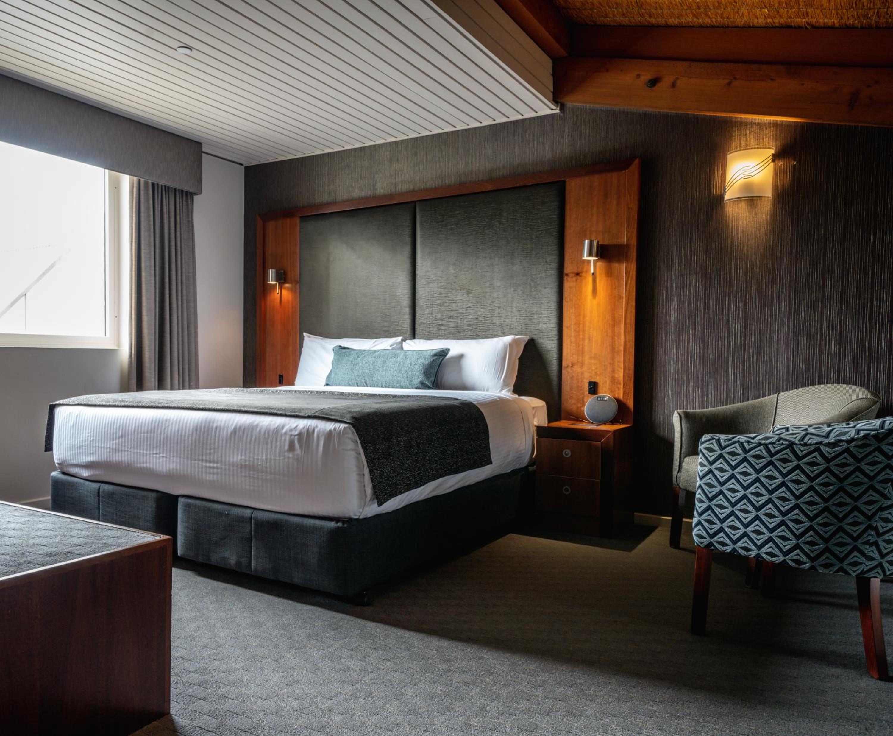 Loft, Spa, Suite