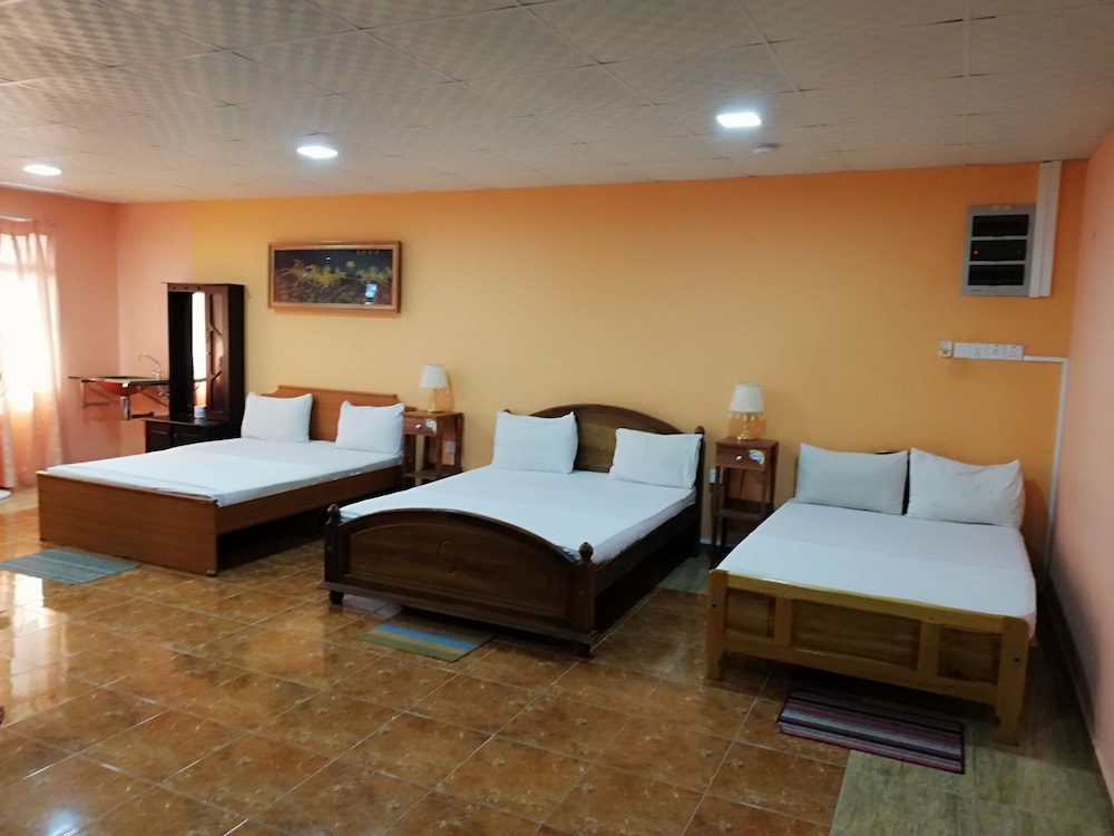 Sunshine Hotel And Hall 15/46